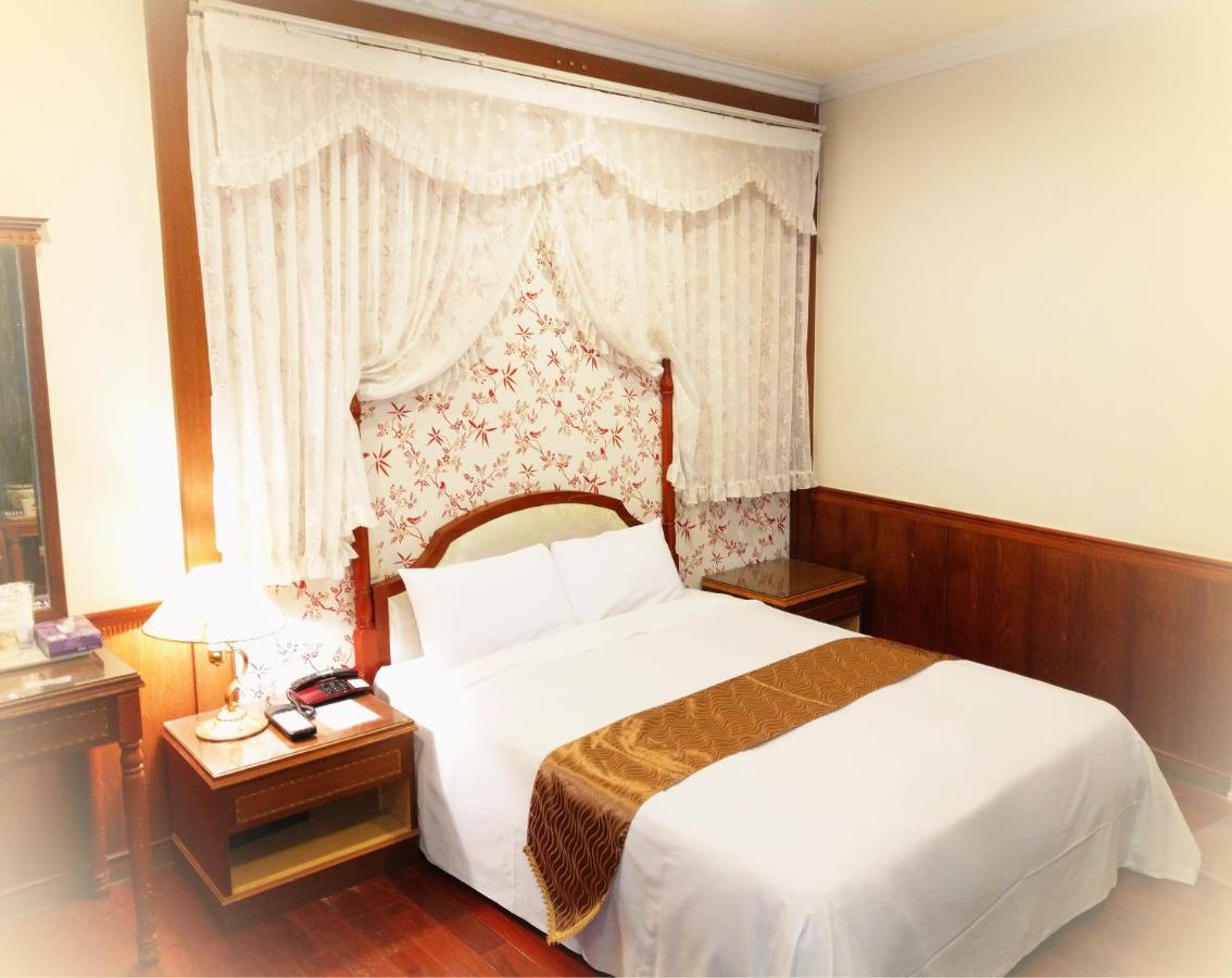 Jenq Yang Hotspring Hotel Ren'ai Esterno foto