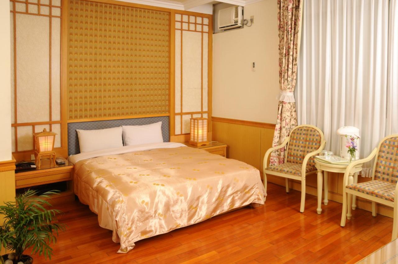 Jenq Yang Hotspring Hotel Ren'ai Esterno foto