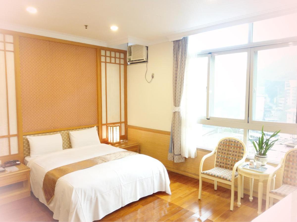 Jenq Yang Hotspring Hotel Ren'ai Esterno foto