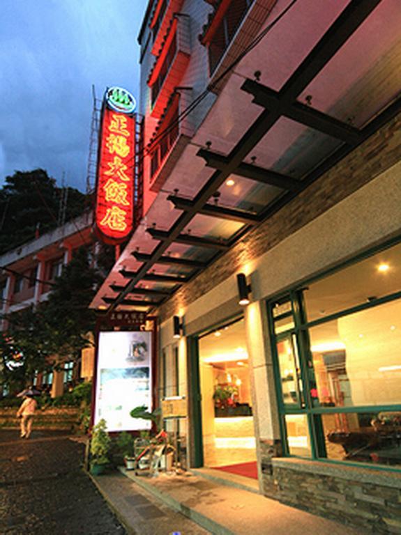 Jenq Yang Hotspring Hotel Ren'ai Esterno foto